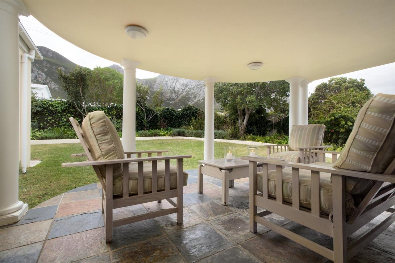 Milkwood Lodge Hermanus Extérieur photo