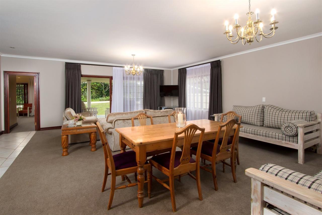 Milkwood Lodge Hermanus Extérieur photo